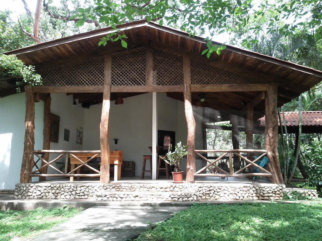 Cabinas Las Olas Playa Avellana Exterior photo